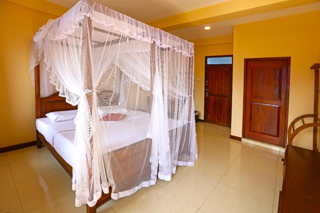 Srilak View Holiday Inn ฮาปูตาเล ภายนอก รูปภาพ